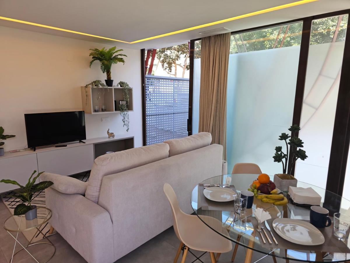 Nogalera Quintessence Apartment With Private Parking By Namaste Elite Torremolinos Exterior foto